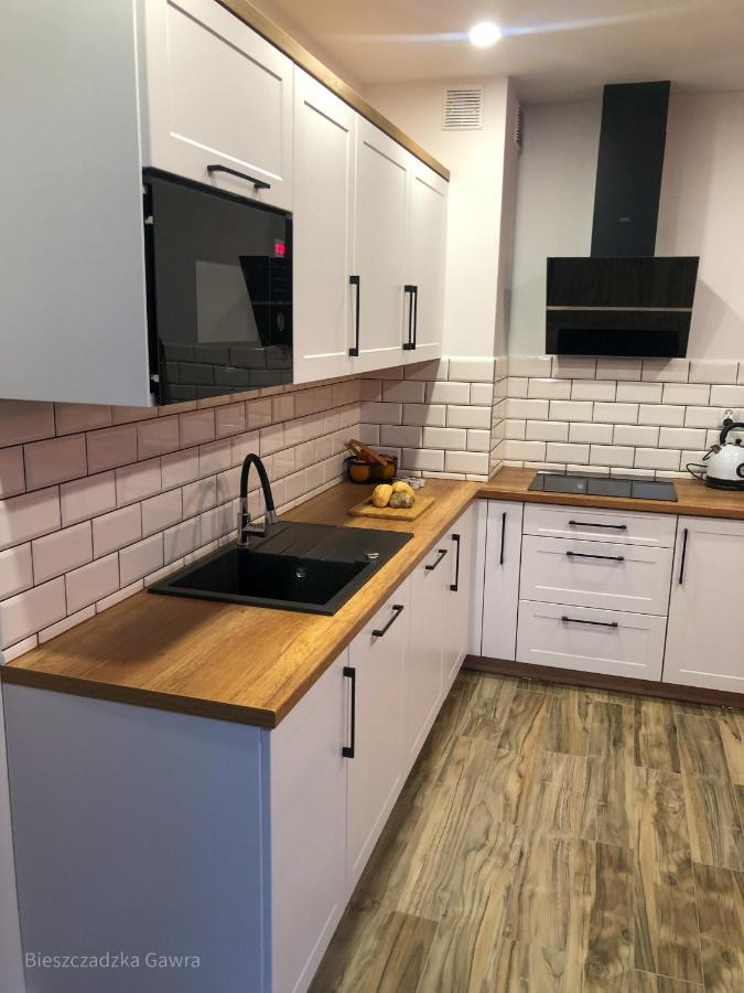 Apartament Caloroczny Bieszczadzka Gawra 우스트르치키 돌네 외부 사진