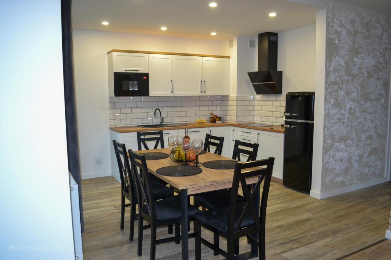 Apartament Caloroczny Bieszczadzka Gawra 우스트르치키 돌네 외부 사진