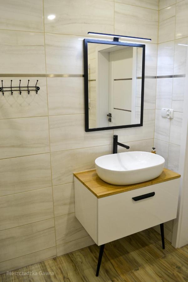 Apartament Caloroczny Bieszczadzka Gawra 우스트르치키 돌네 외부 사진