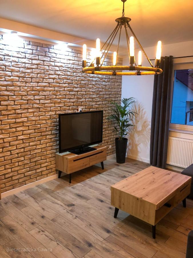 Apartament Caloroczny Bieszczadzka Gawra 우스트르치키 돌네 외부 사진